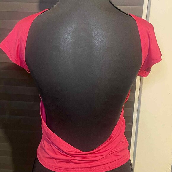 BUNDLE OF TWO BARE BACK WOMEN'S BLOUSES PINK & BLACK POLYESTER BLEND SIZE LARGE - Picture 2 of 5